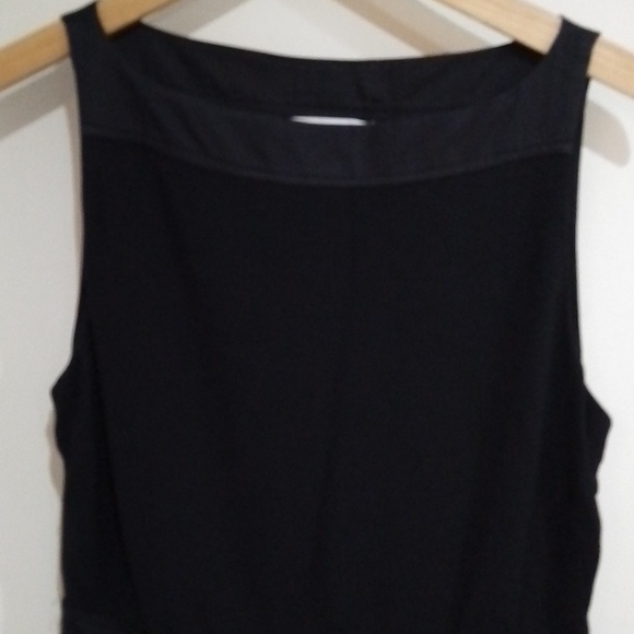 D3 Diane Von Furstenberg 6 black dress with pockets - Picture 2 of 5
